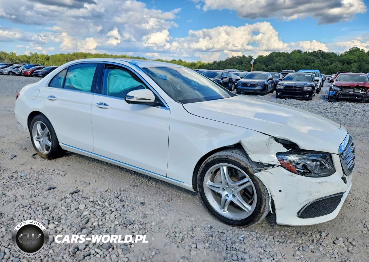 2017 Mercedes-Benz E 300 VIN:WDDZF4JBXHA127203 - 4