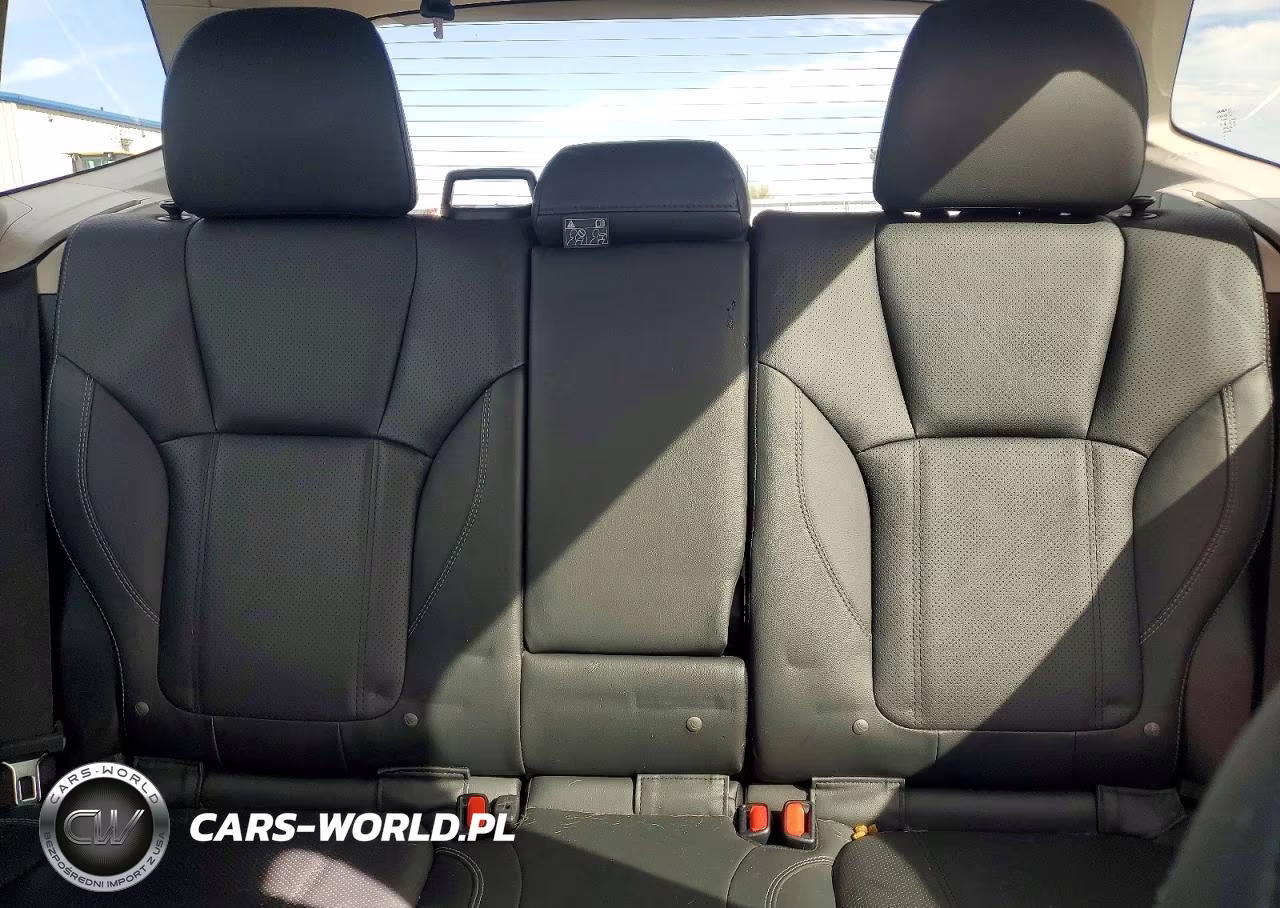 2019 Subaru Forester Touring VIN:JF2SKAWC2KH415711 - 10