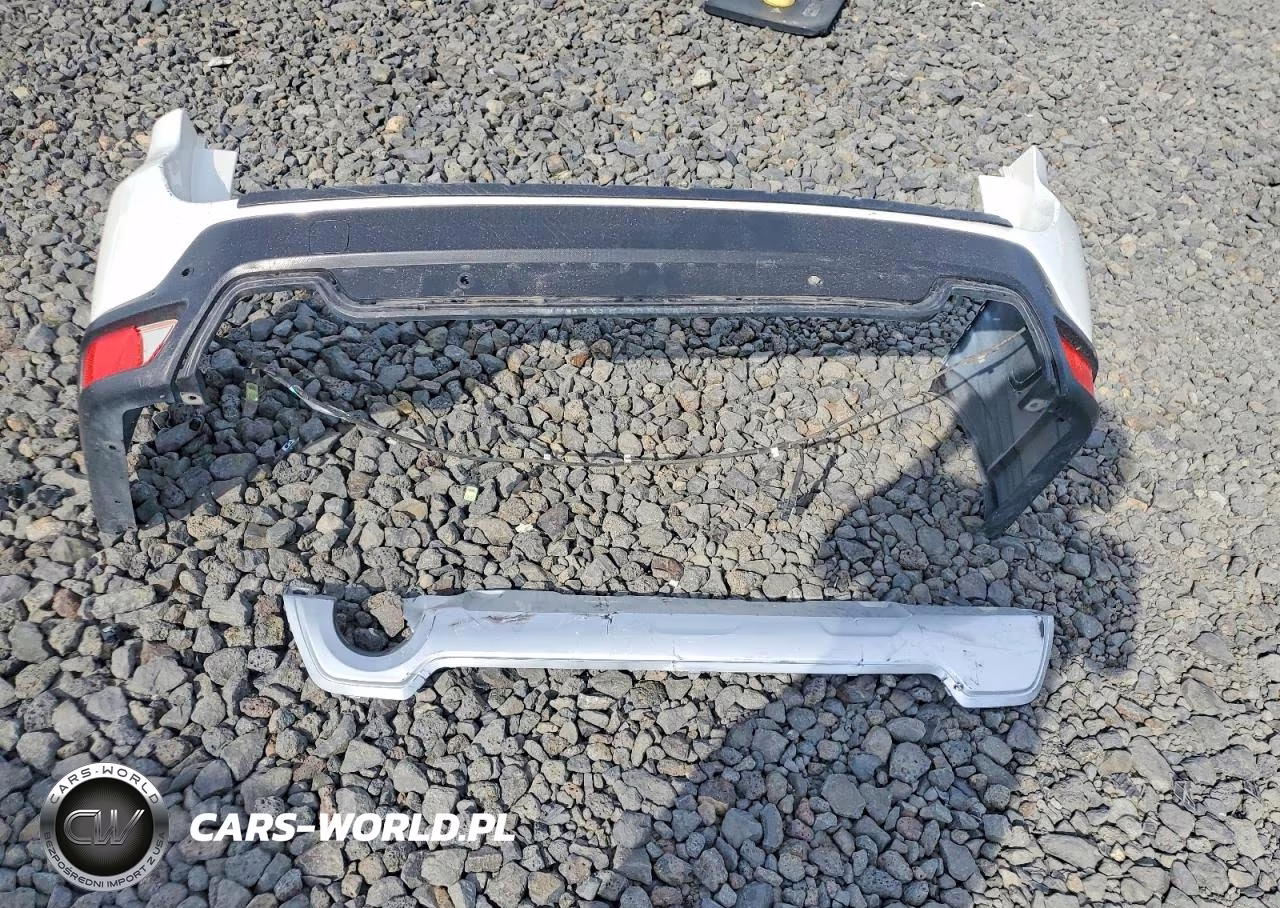 2019 Subaru Forester Touring VIN:JF2SKAWC2KH415711 - 13