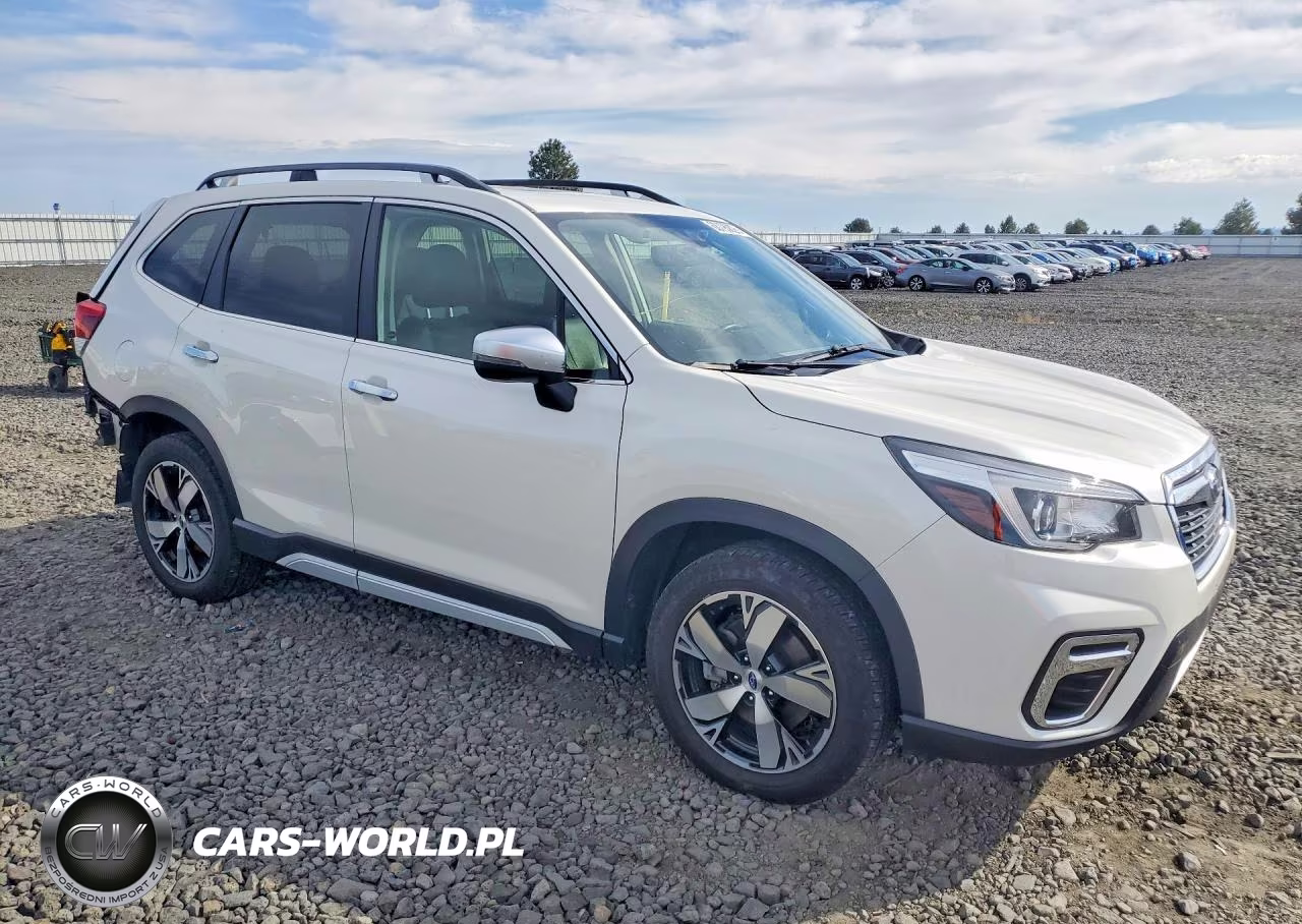 2019 Subaru Forester Touring VIN:JF2SKAWC2KH415711 - 4