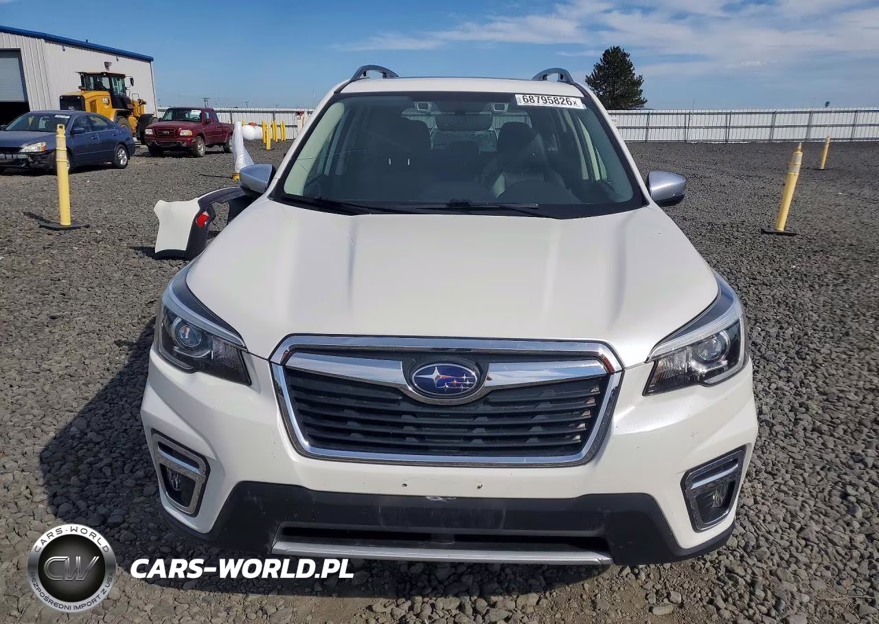 2019 Subaru Forester Touring VIN:JF2SKAWC2KH415711 - 5