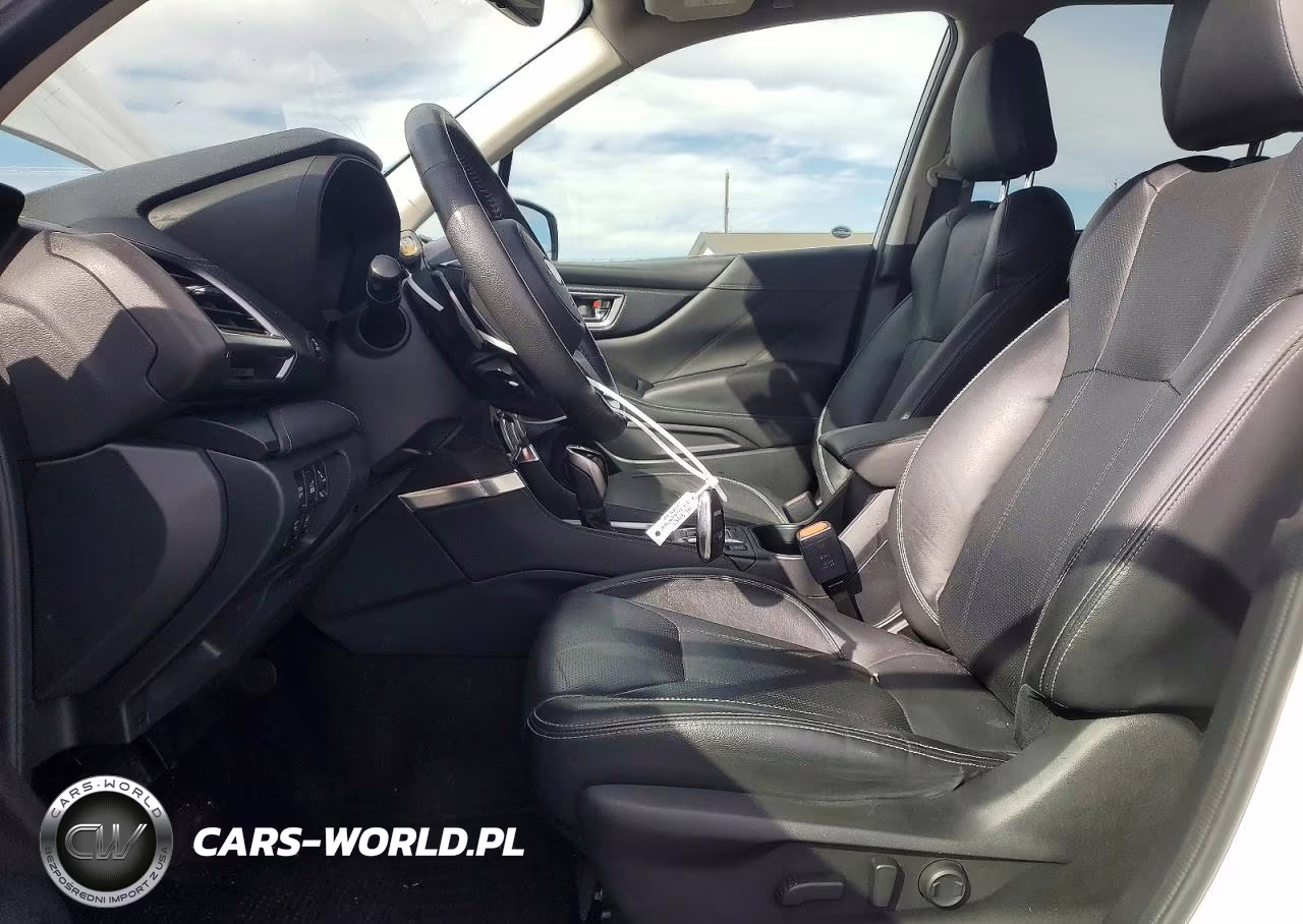 2019 Subaru Forester Touring VIN:JF2SKAWC2KH415711 - 7