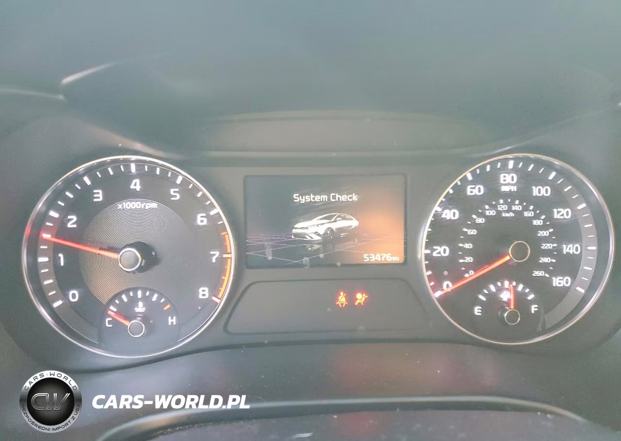 2024 Kia Forte Lxs VIN:3KPF24AD3RE732186 - 9
