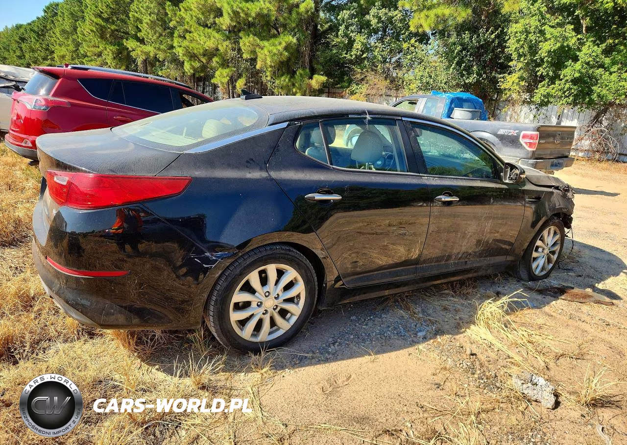 2015 Kia Optima Ex VIN:5XXGN4A79FG518568 - 3