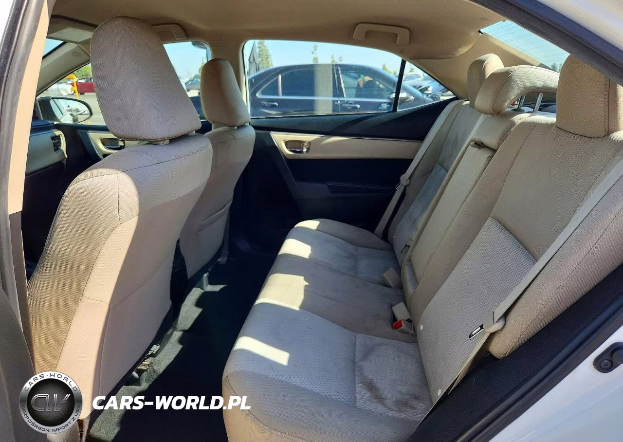 2016 Toyota Corolla Le Plus VIN:5YFBURHE9GP437884 - 10