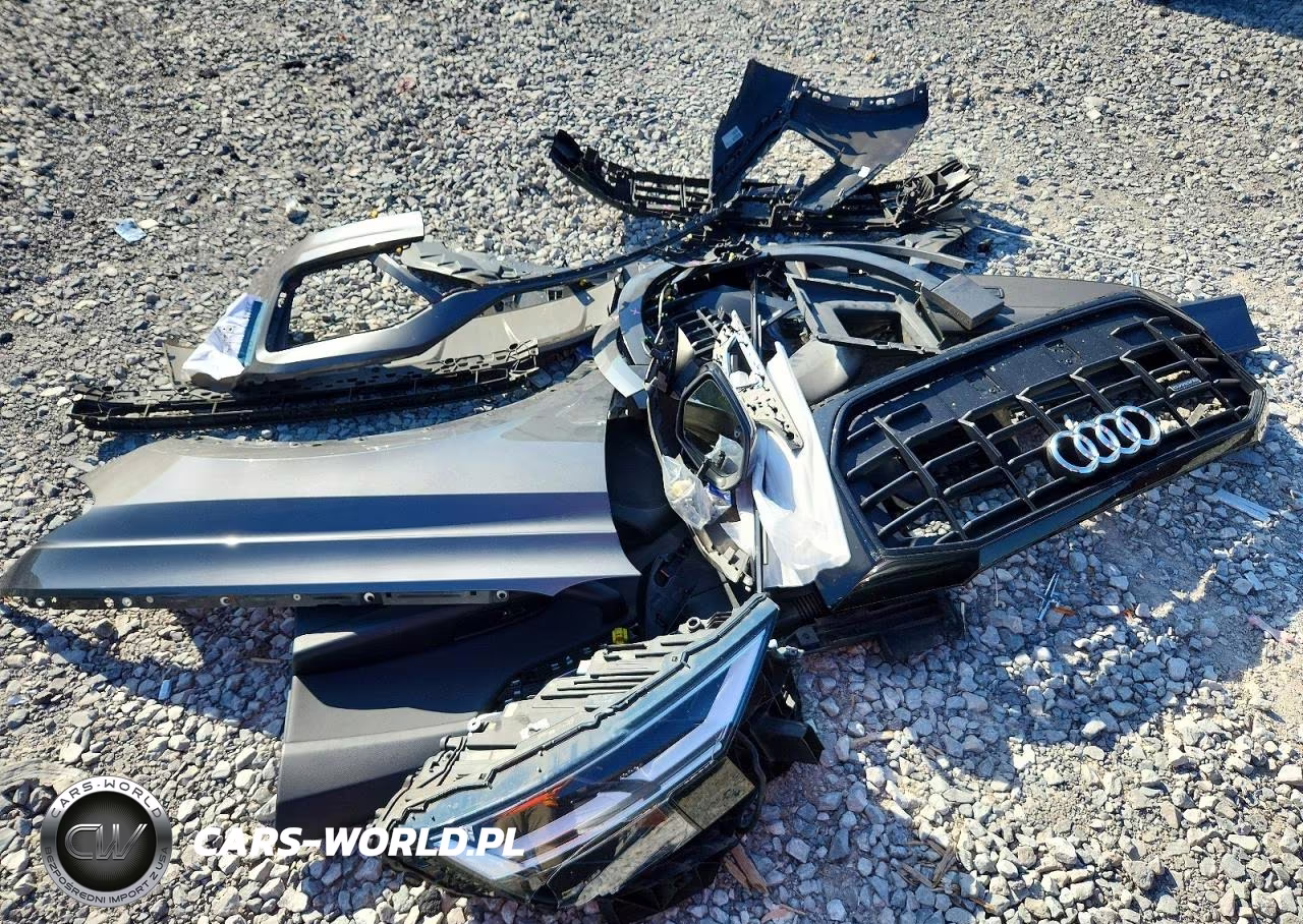 2020 Audi Q8 Premium VIN:WA1AVAF13LD005082 - 13