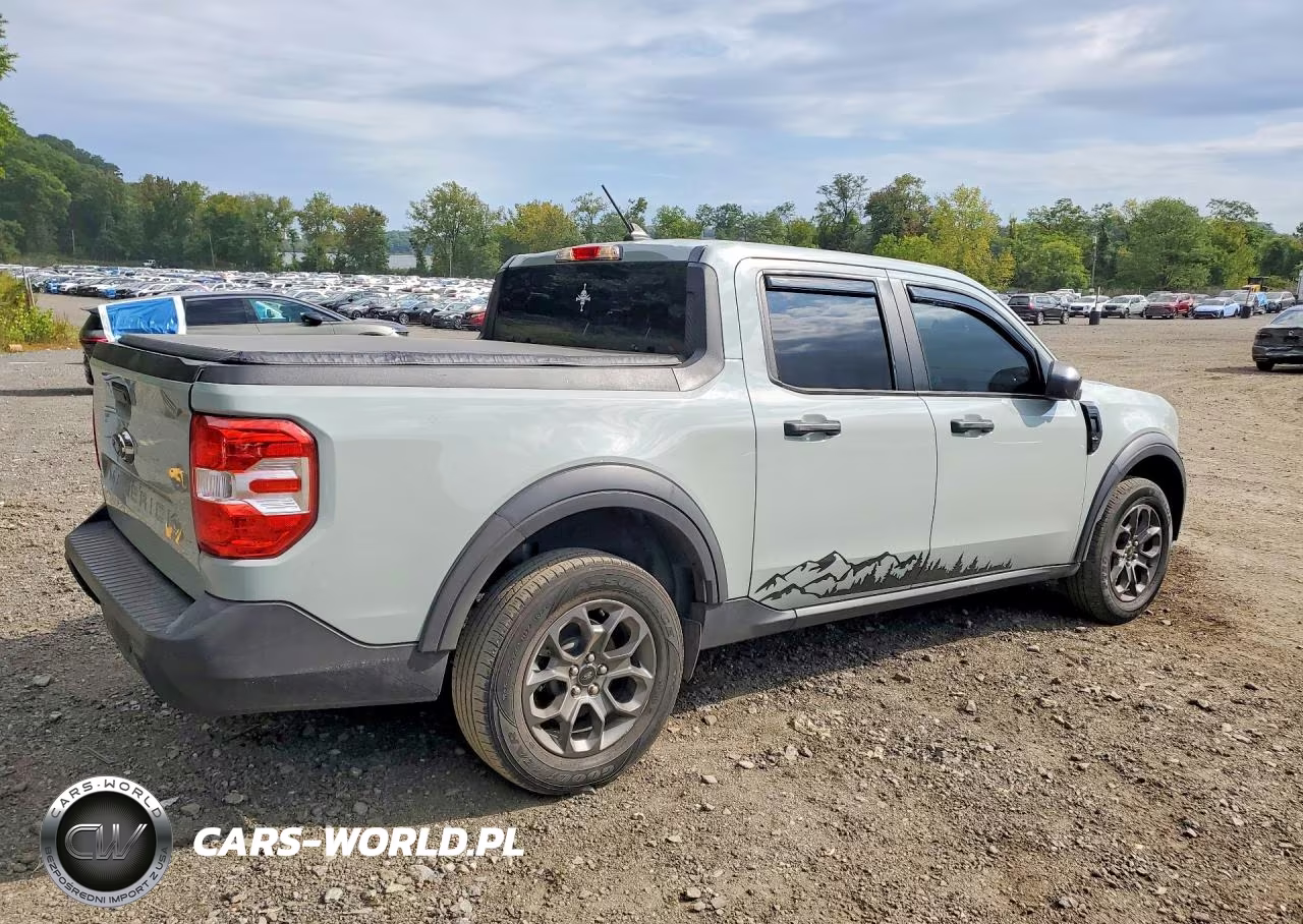 2023 Ford Maverick Xl VIN:3FTTW8E3XPRA16469 - 3