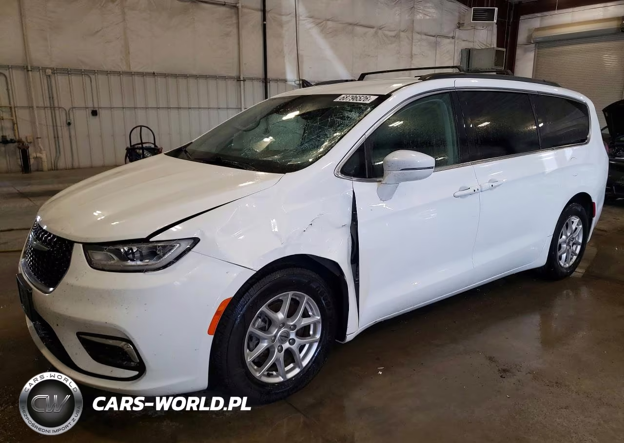 2022 Chrysler Pacifica Touring L VIN:2C4RC1BG5NR109744 - 1