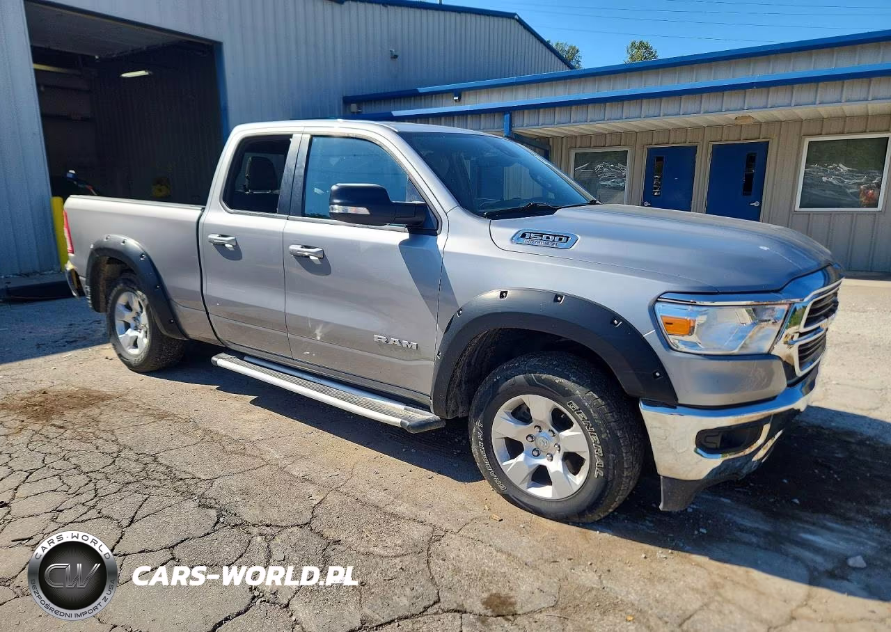 2021 Ram 1500 Sport VIN:1C6SRFBTXMN571214 - 4