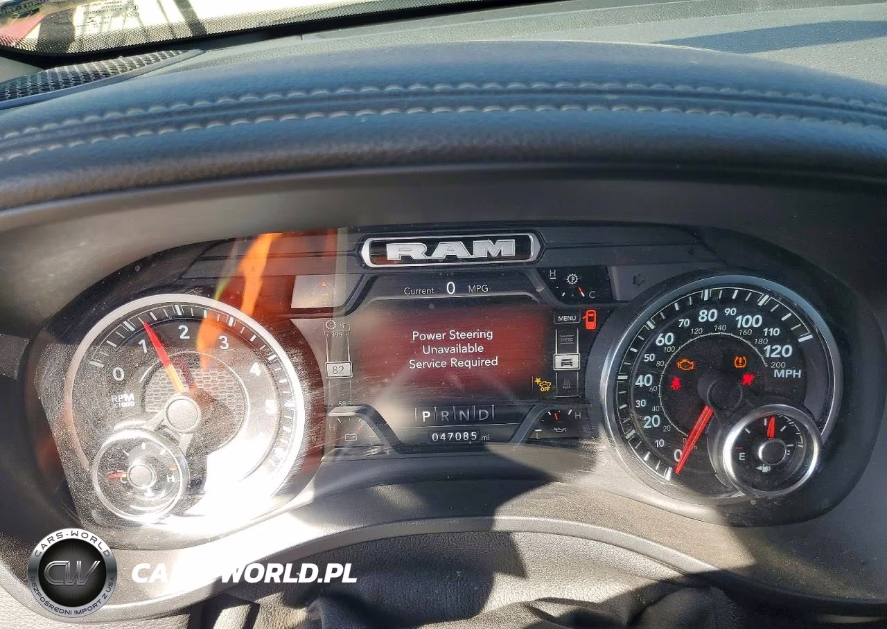 2021 Ram 1500 Laramie VIN:1C6SRFJT6MN771492 - 9