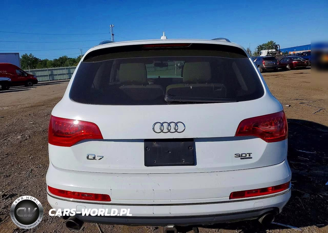 2015 Audi Q7 Premium Plus VIN:WA1LGAFE9FD014377 - 6