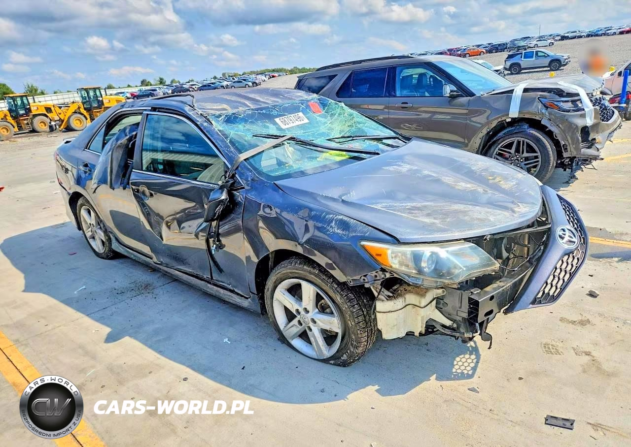 2012 Toyota Camry Se VIN:4T1BF1FK0CU585810 - 4