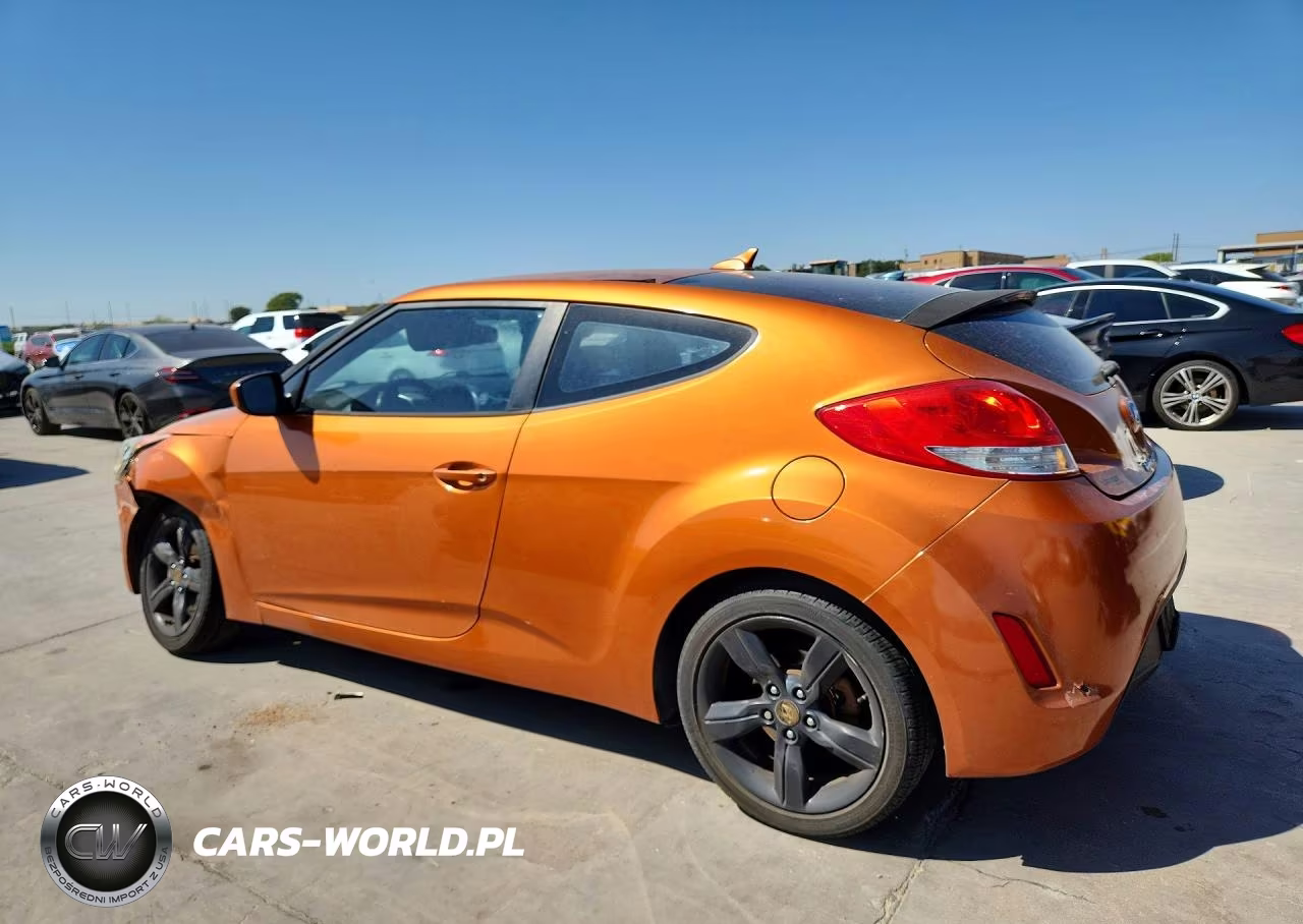 2013 Hyundai Veloster Base VIN:KMHTC6AD4DU093222 - 2