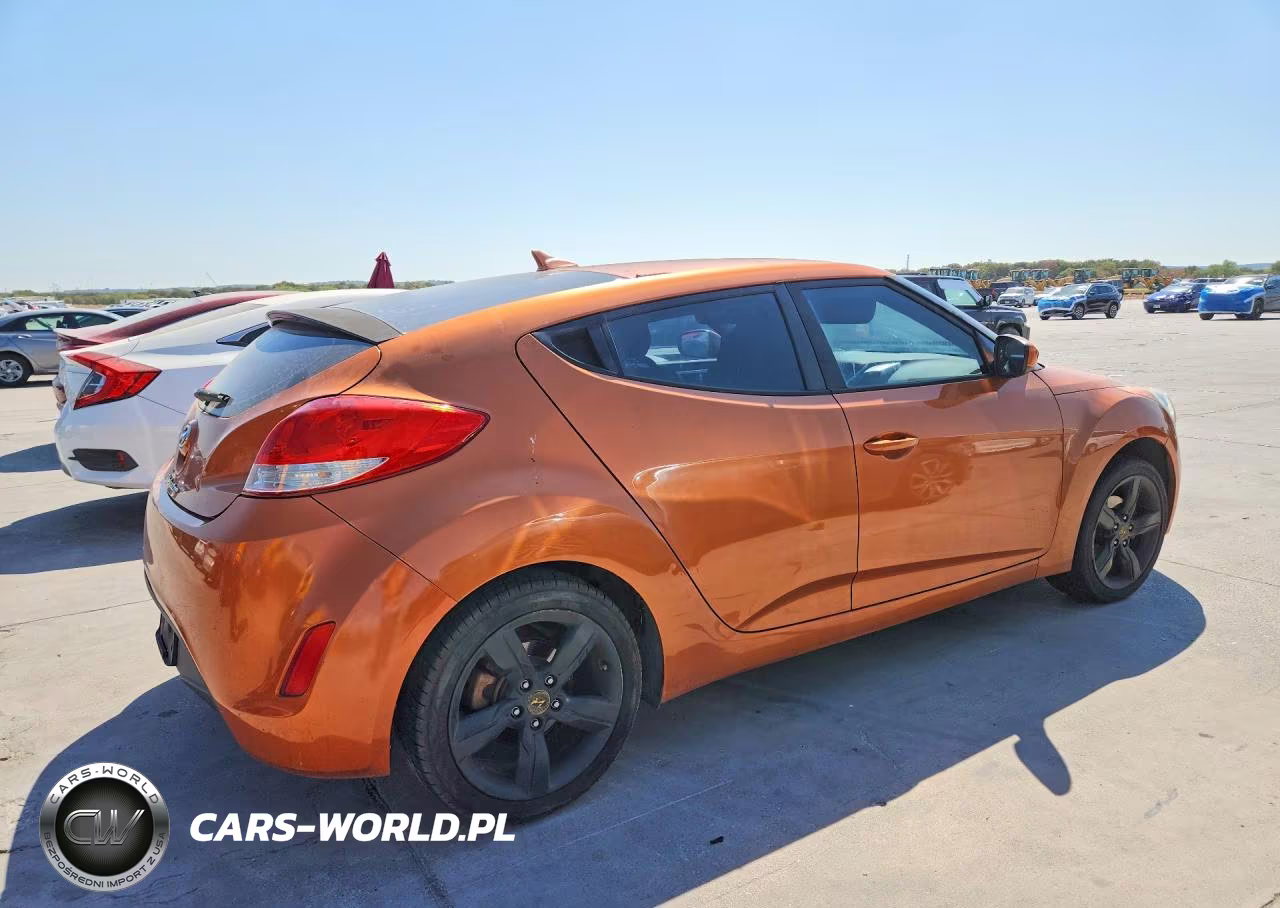 2013 Hyundai Veloster Base VIN:KMHTC6AD4DU093222 - 3