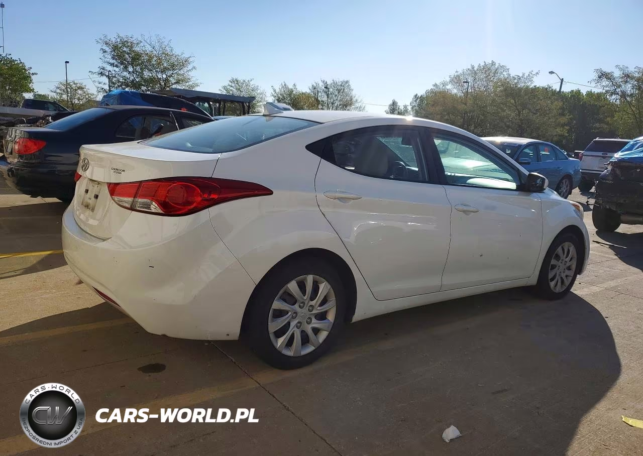 2011 Hyundai Elantra Gls VIN:5NPDH4AE7BH023566 - 3