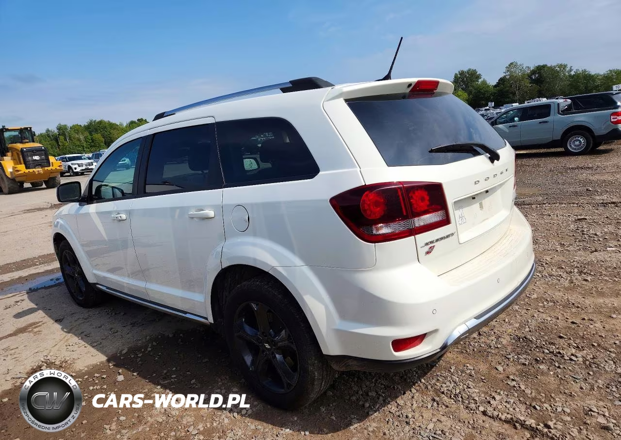 2018 Dodge Journey Crossroad VIN:3C4PDDGG0JT278267 - 2