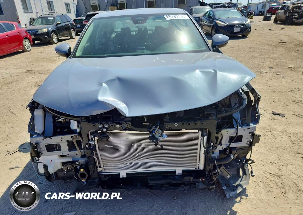 2024 Honda Civic Touring VIN:2HGFE1F93RH331530 - 5