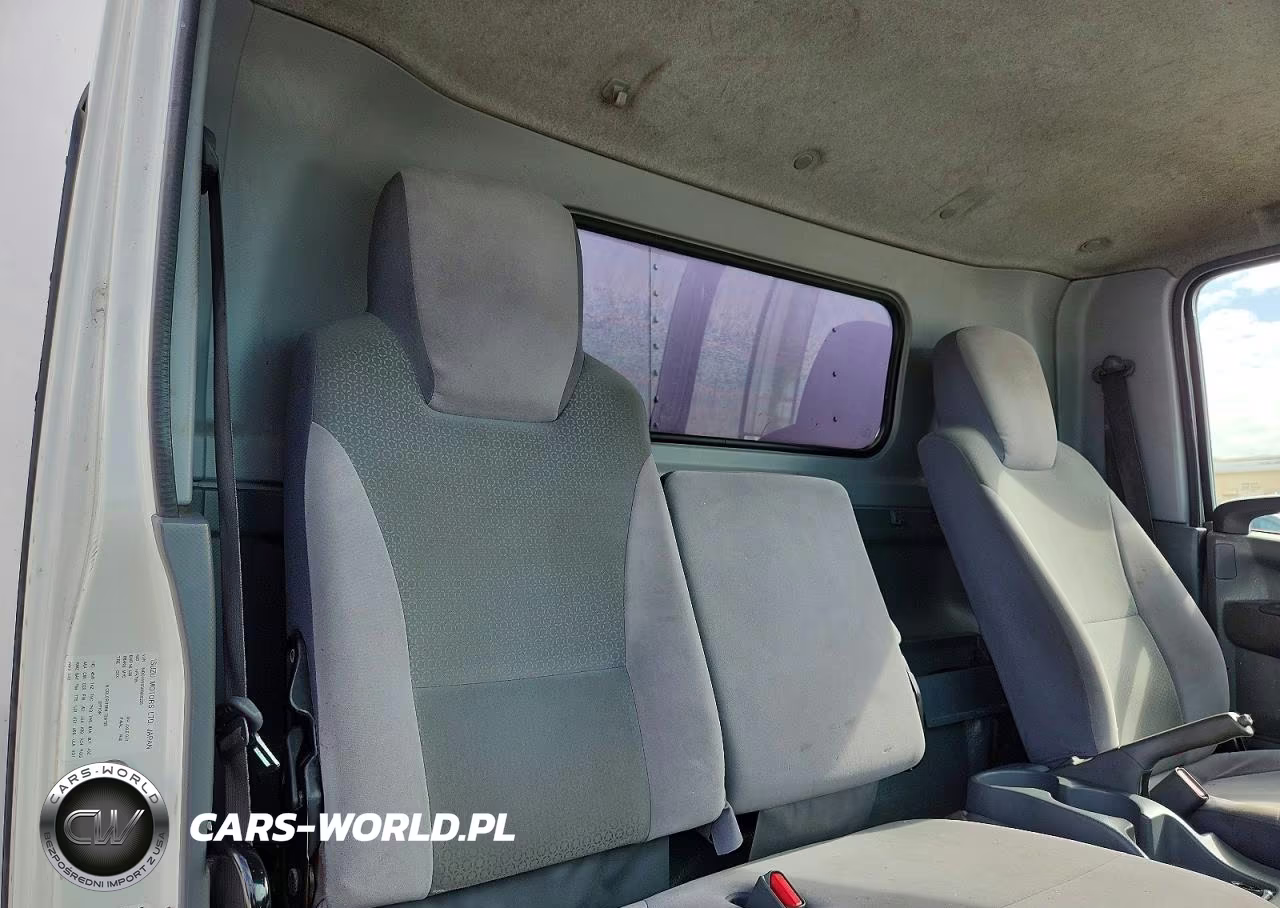 2017 Isuzu Npr Hd Box Truck VIN:54DC4W1B3HS800226 - 11