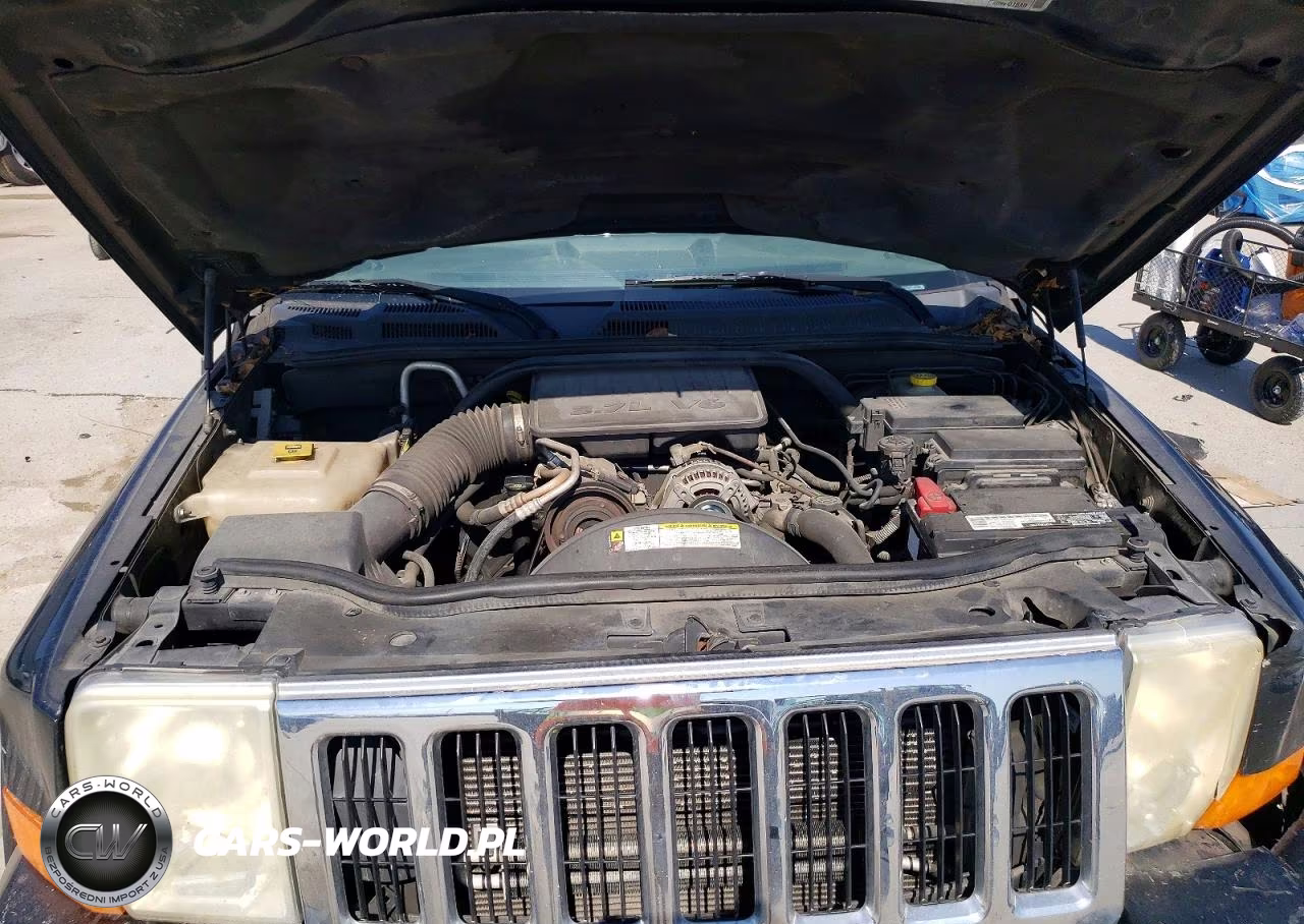 2010 Jeep Commander Sport VIN:1J4RH4GK2AC140950 - 12