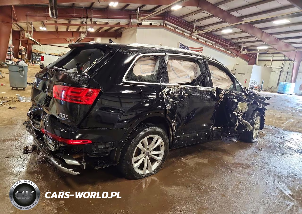 2018 Audi Q7 Premium Plus VIN:WA1LAAF73JD021370 - 3