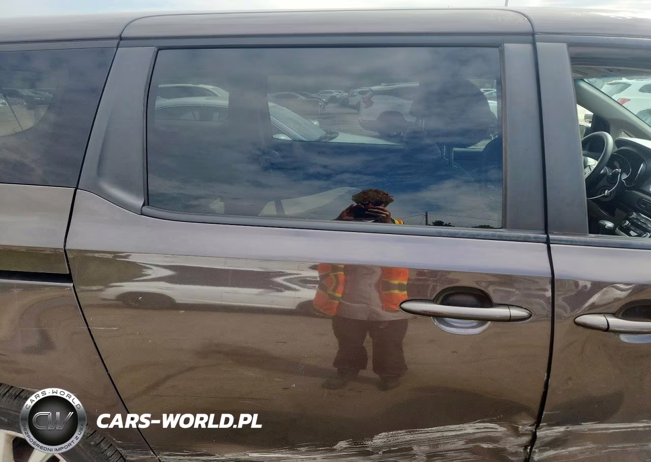 2018 Kia Sedona Lx VIN:KNDMB5C18J6394875 - 11