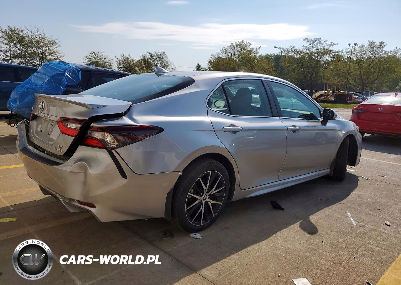 2024 Toyota Camry Hybrid Se VIN:4T1S31AK4RU626688 - 3