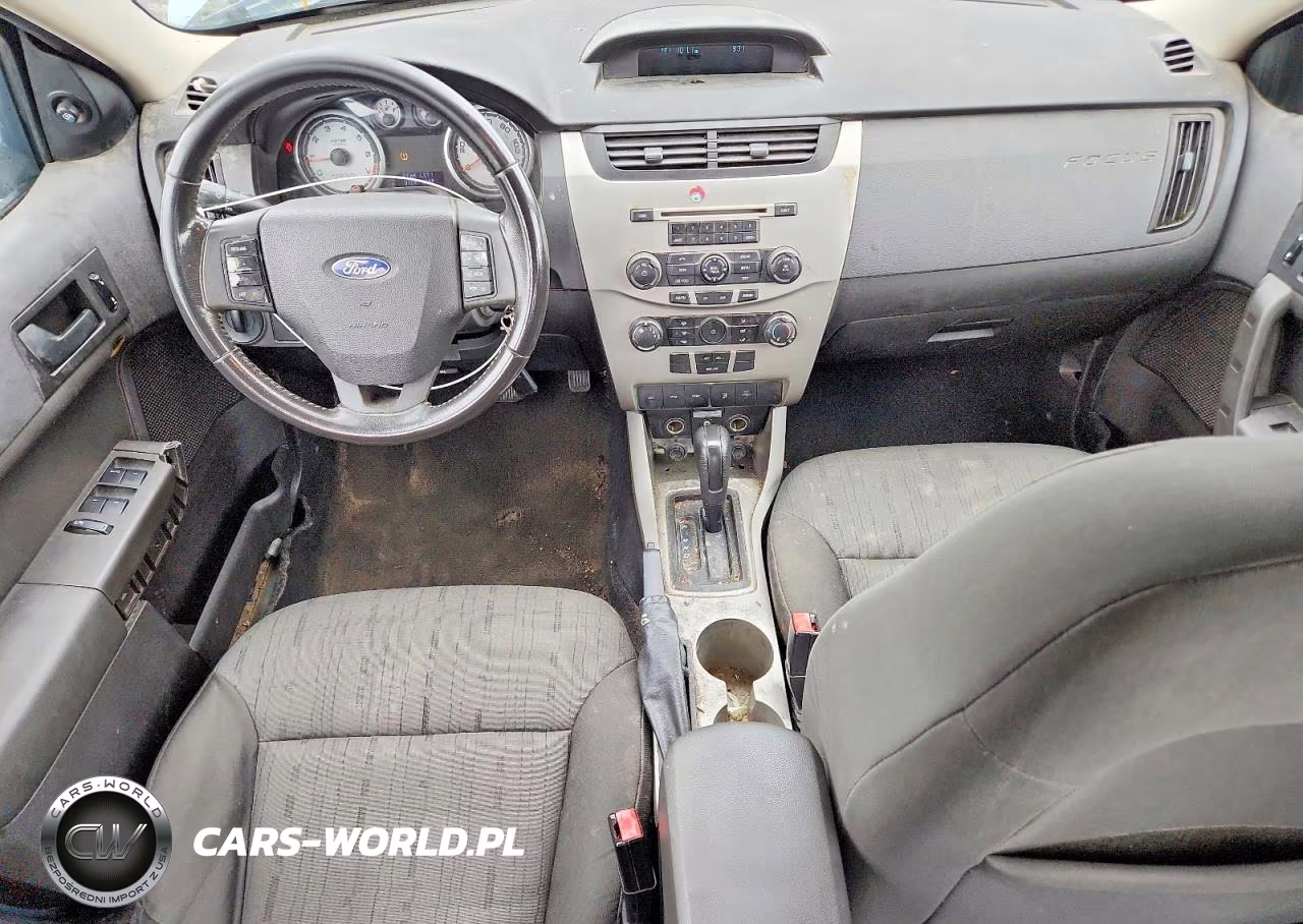 2008 Ford Focus Se VIN:1FAHP35N38W123813 - 8