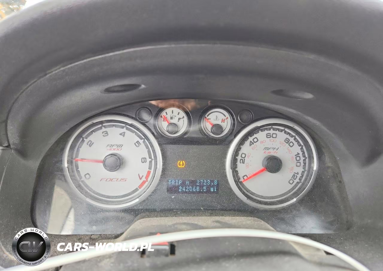 2008 Ford Focus Se VIN:1FAHP35N38W123813 - 9
