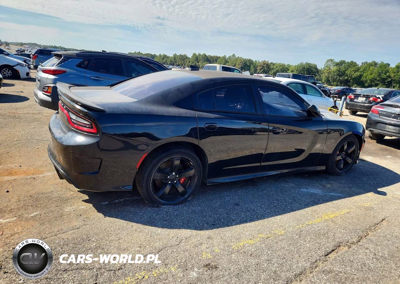 2019 Dodge Charger Scat Pack VIN:2C3CDXGJ7KH667479 - 3