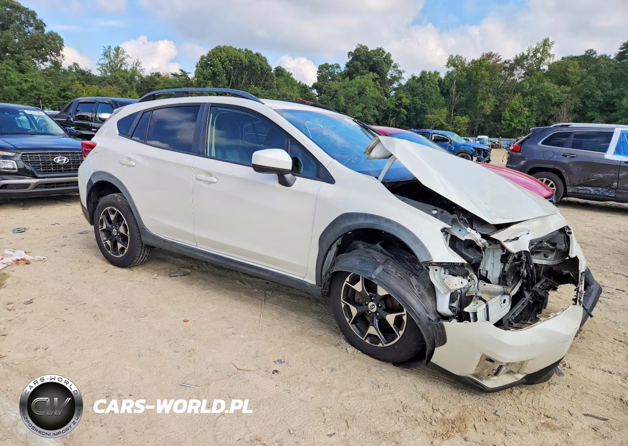 2018 Subaru Crosstrek Premium VIN:JF2GTADC8JH227859 - 4