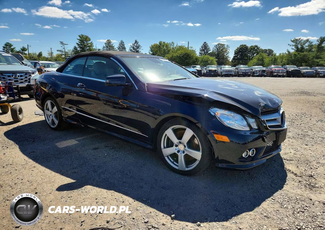 2011 Mercedes-Benz E 550 VIN:WDDKK7CF9BF053197 - 4