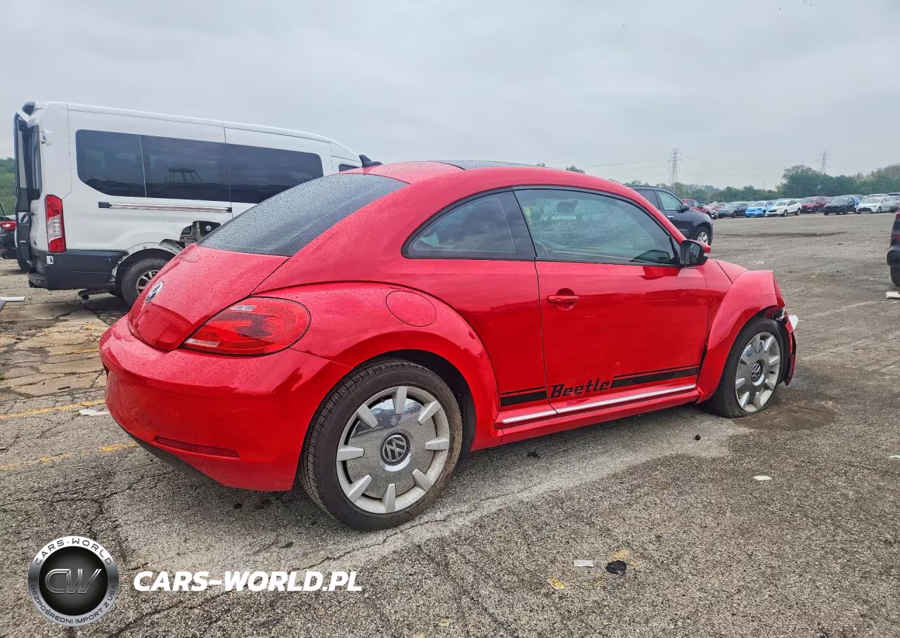 2014 Volkswagen Beetle VIN:3VWJP7ATXEM618185 - 3