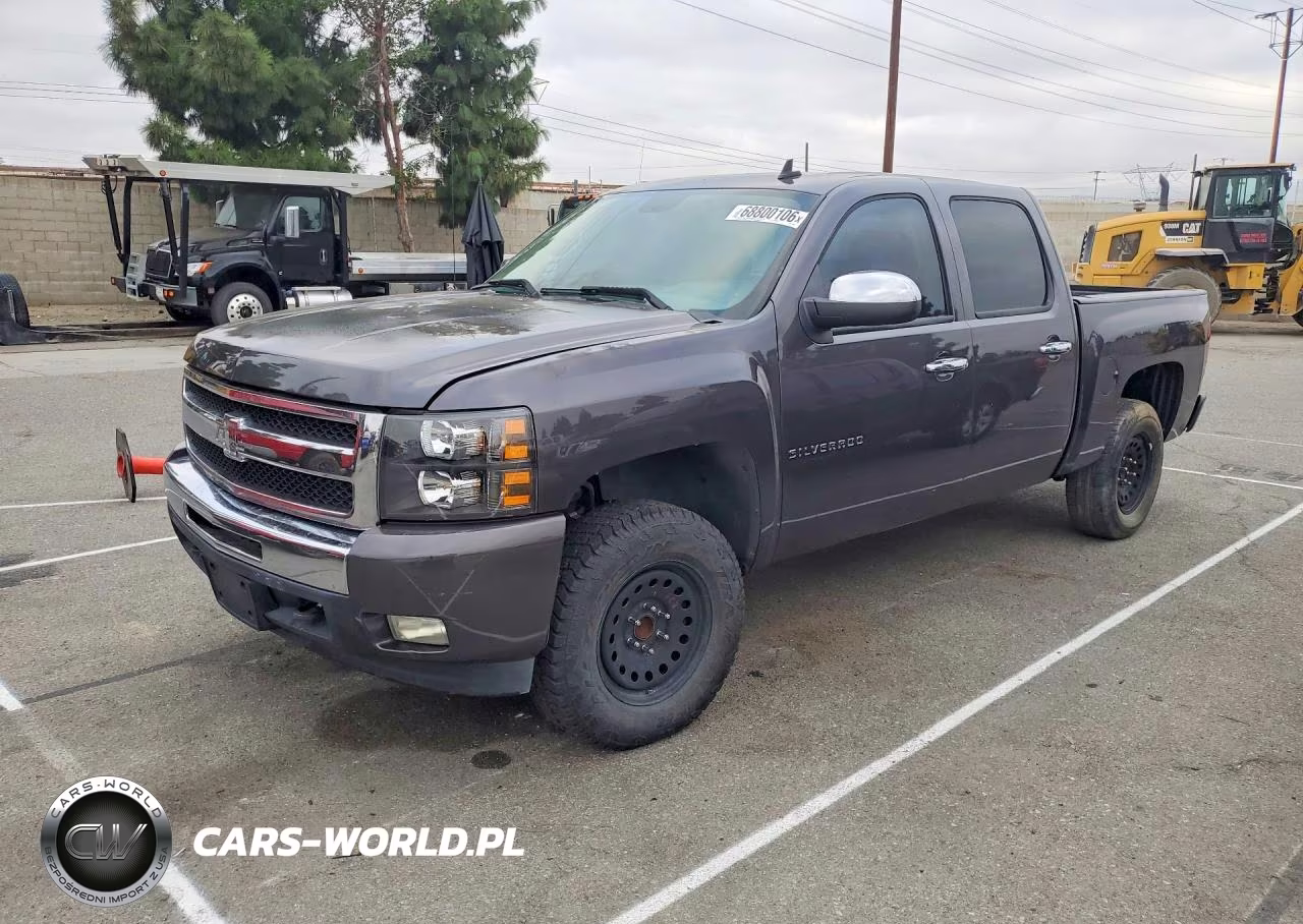 2011 Chevrolet Silverado C1500 Lt VIN:3GCPCSE02BG162981 - 1