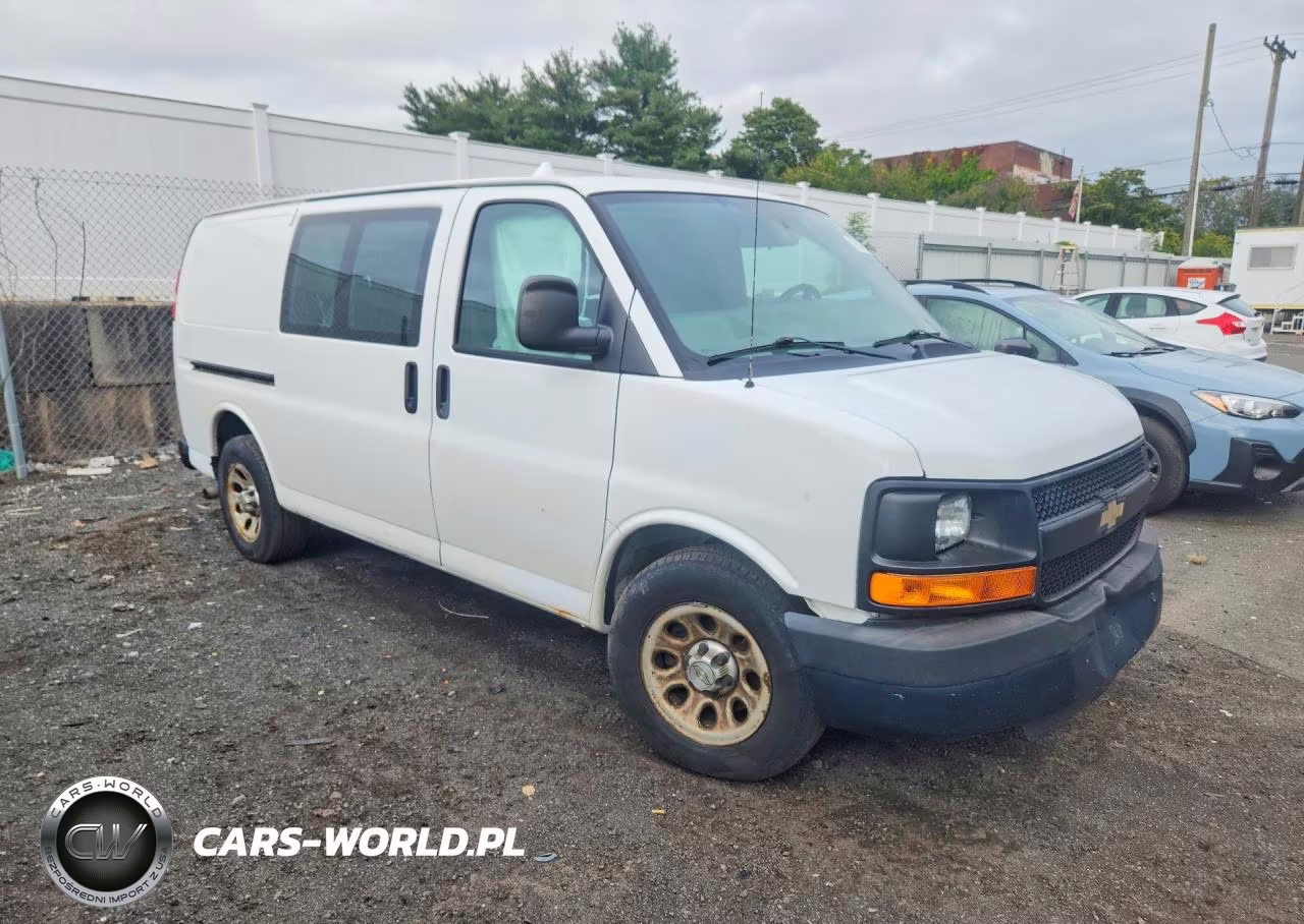 2013 Chevrolet Express G1500 VIN:1GCSGAFX4D1161322 - 4