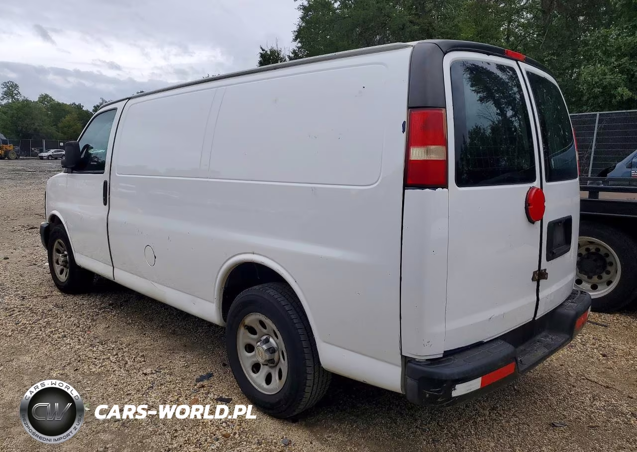 2013 Chevrolet Express G1500 VIN:1GCSGAFX0D1161074 - 2