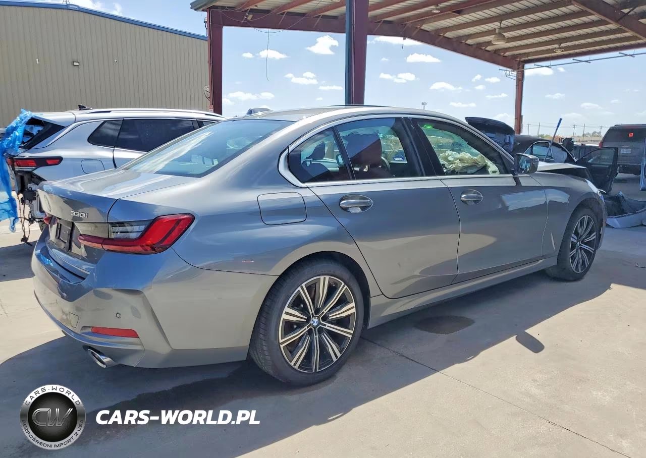 2026 BMW 330Xi VIN:WBA23LA05TFW55429 - 3