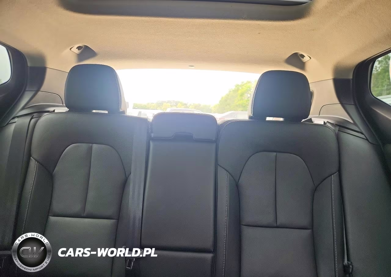 2025 Volvo Xc40 Plus VIN:YV4L12UC6S2463159 - 10