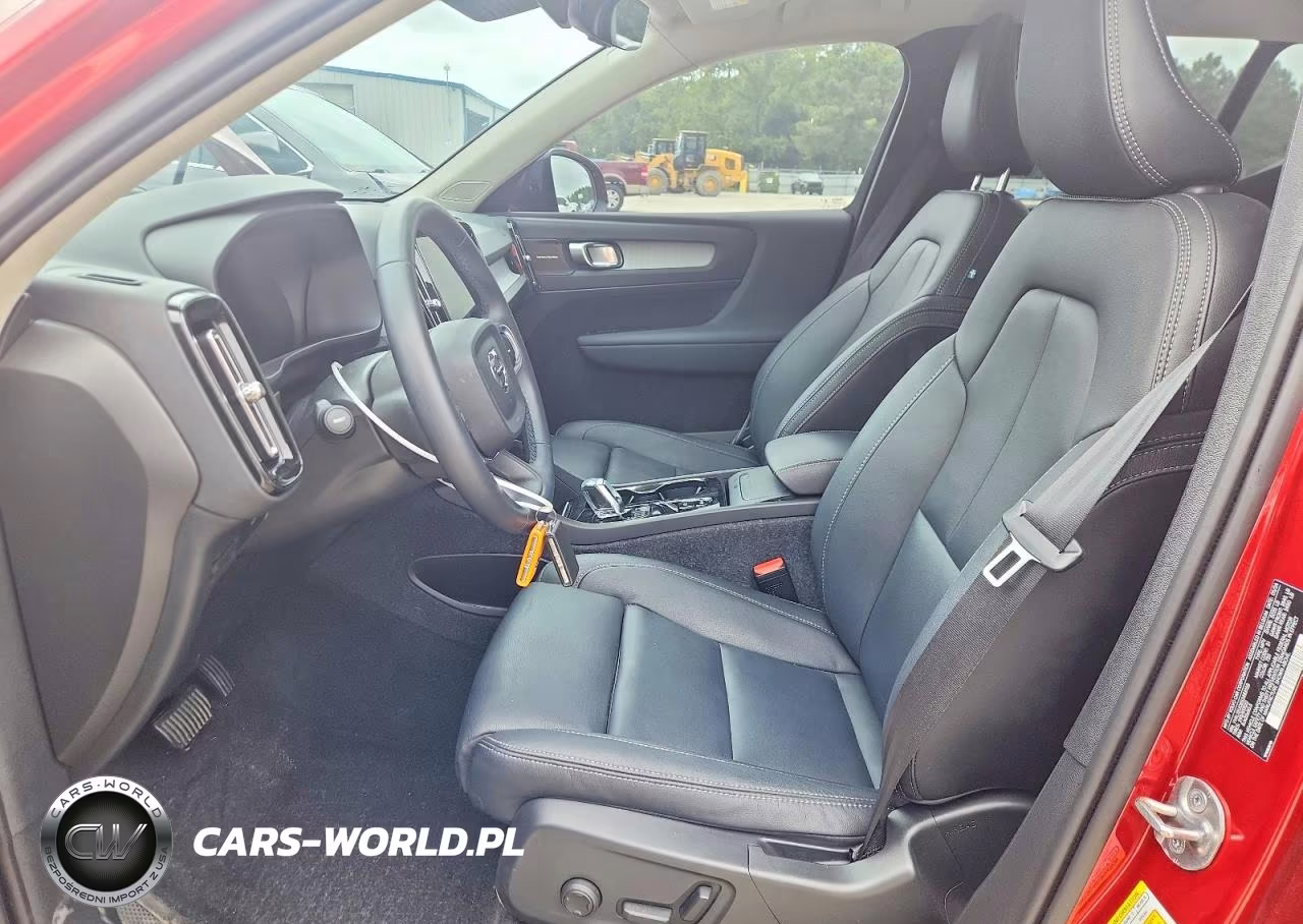 2025 Volvo Xc40 Plus VIN:YV4L12UC6S2463159 - 7