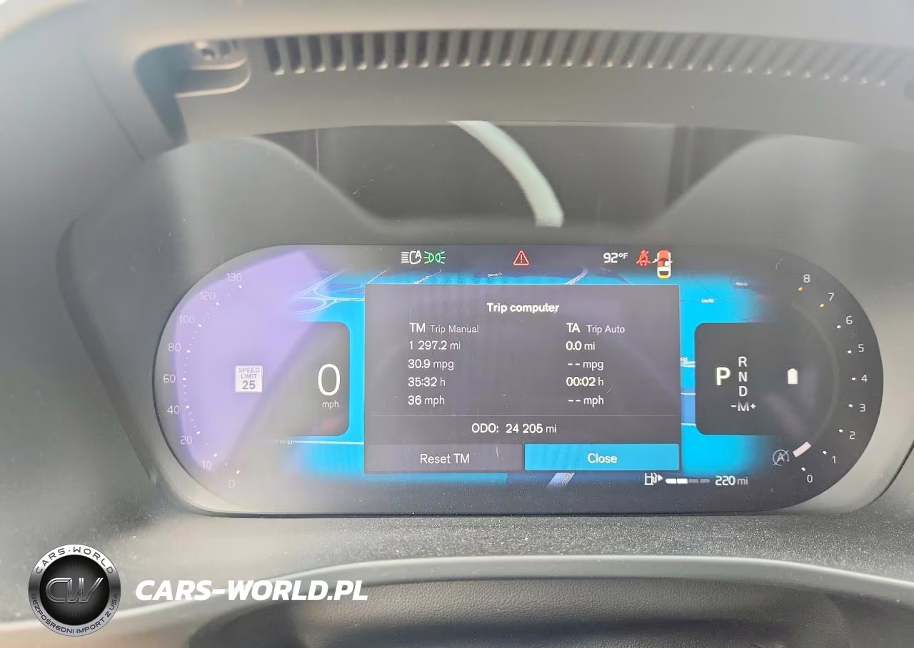 2025 Volvo Xc40 Plus VIN:YV4L12UC6S2463159 - 9