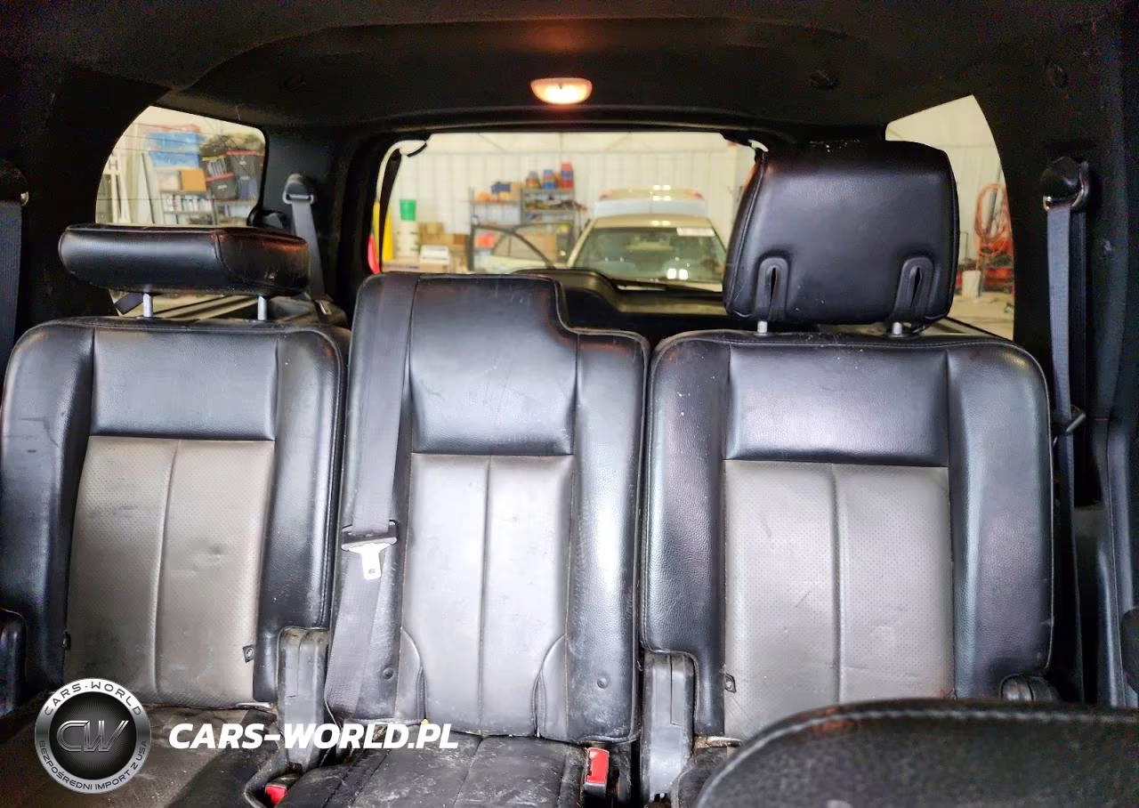 2011 Ford Expedition Xlt VIN:1FMJU1J59BEF00927 - 10