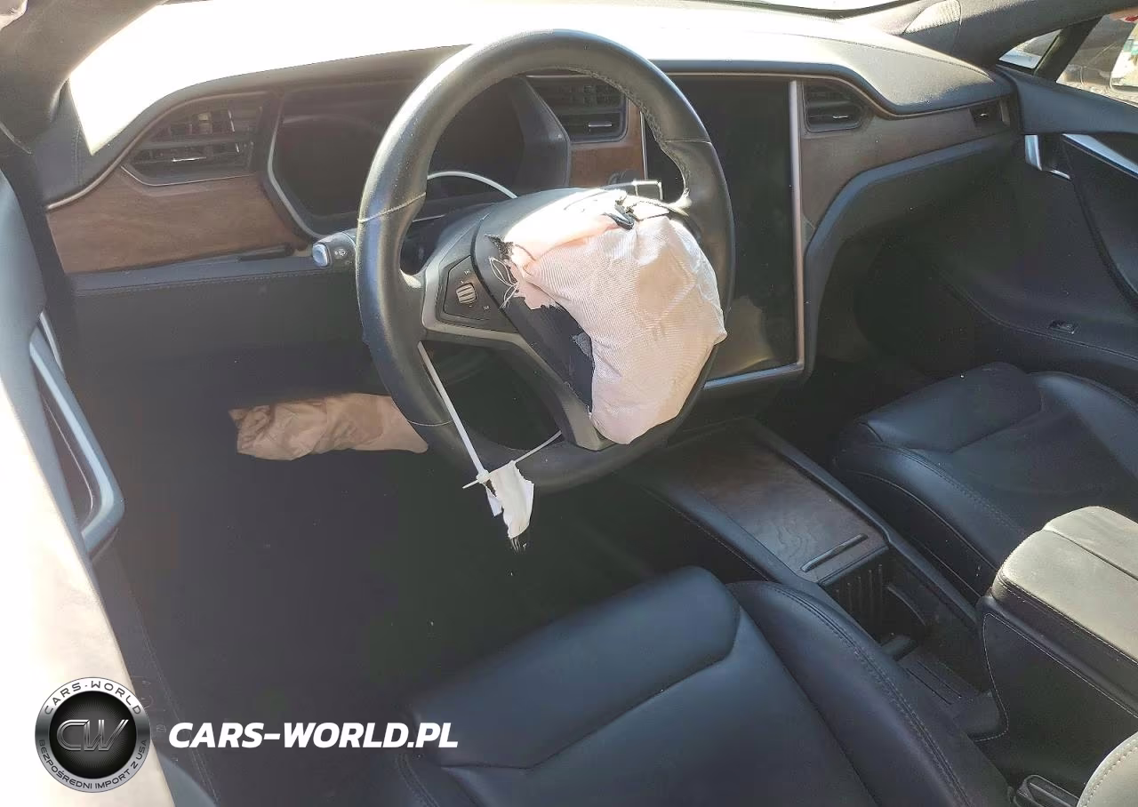 2018 Tesla Model S VIN:5YJSA1E23JF276116 - 8