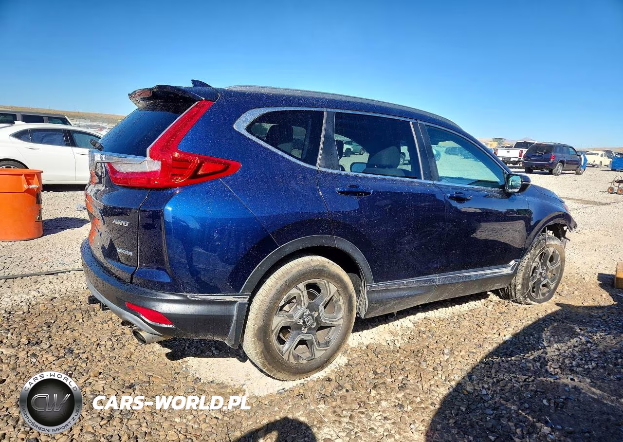 2018 Honda Cr-V Touring VIN:7FARW2H90JE051932 - 3
