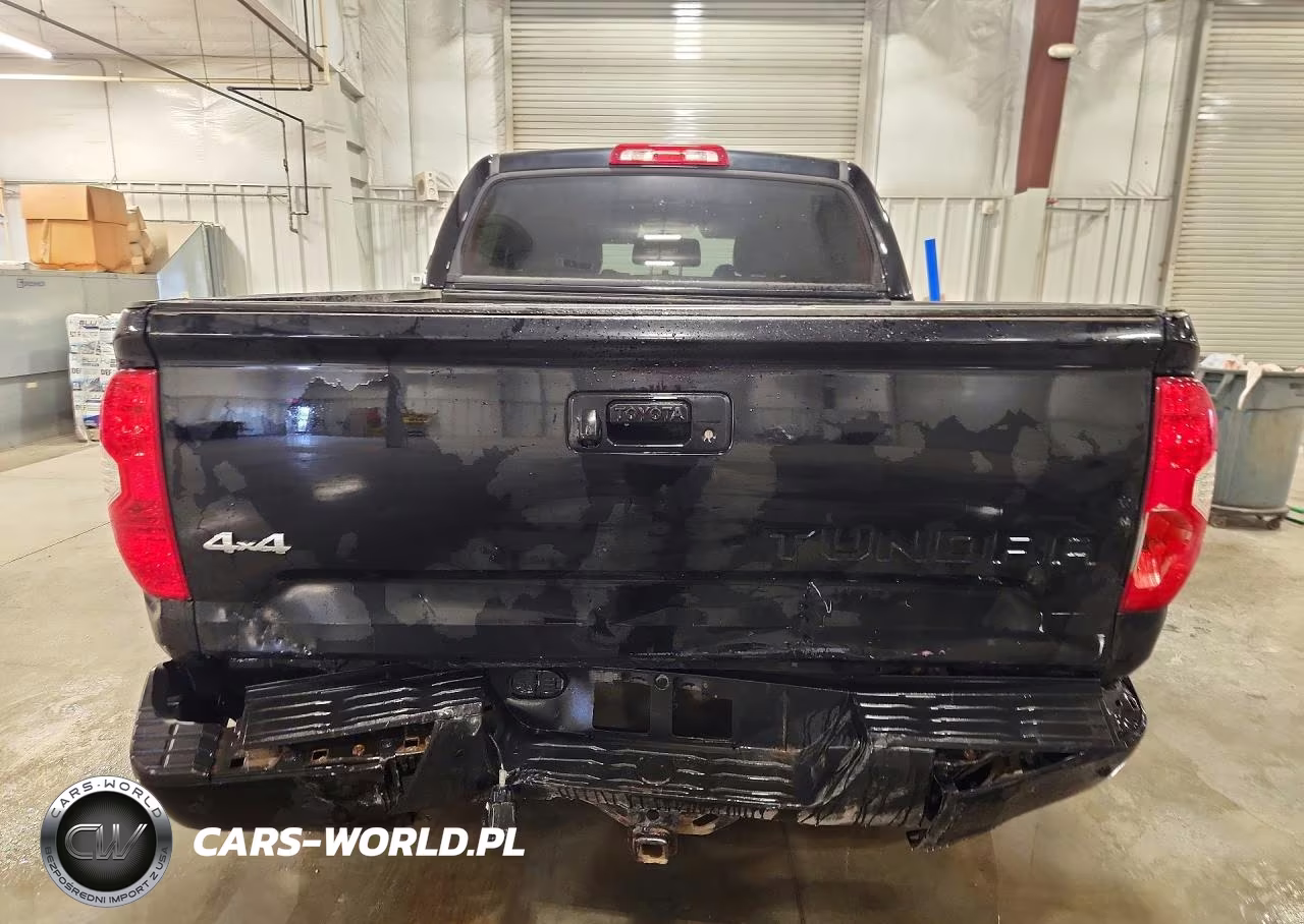 2017 Toyota Tundra Platinum VIN:5TFAW5F12HX627883 - 6