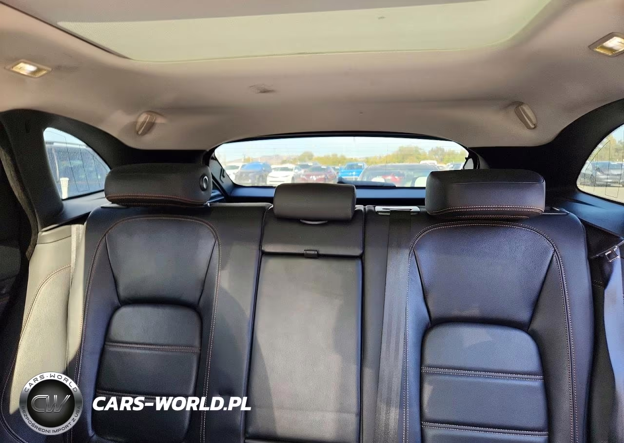 2018 Jaguar F-Pace Prestige VIN:SADCK2FN5JA243289 - 10