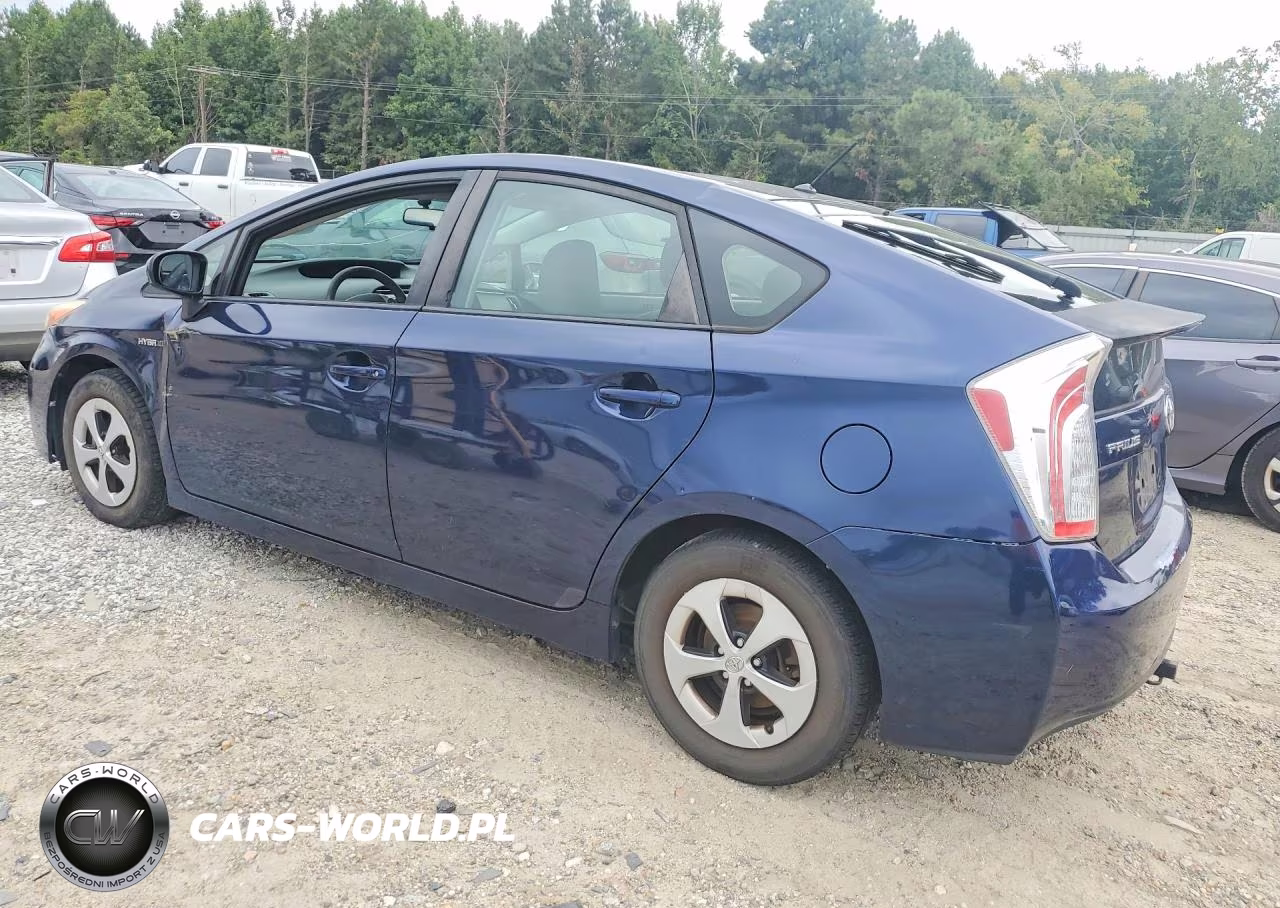 2015 Toyota Prius Two VIN:JTDKN3DU3F0436522 - 2