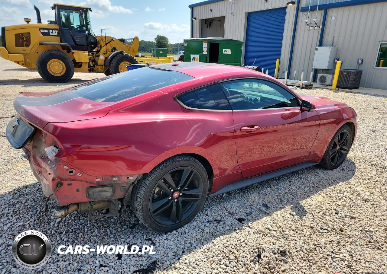 2015 Ford Mustang VIN:1FA6P8TH1F5373748 - 3