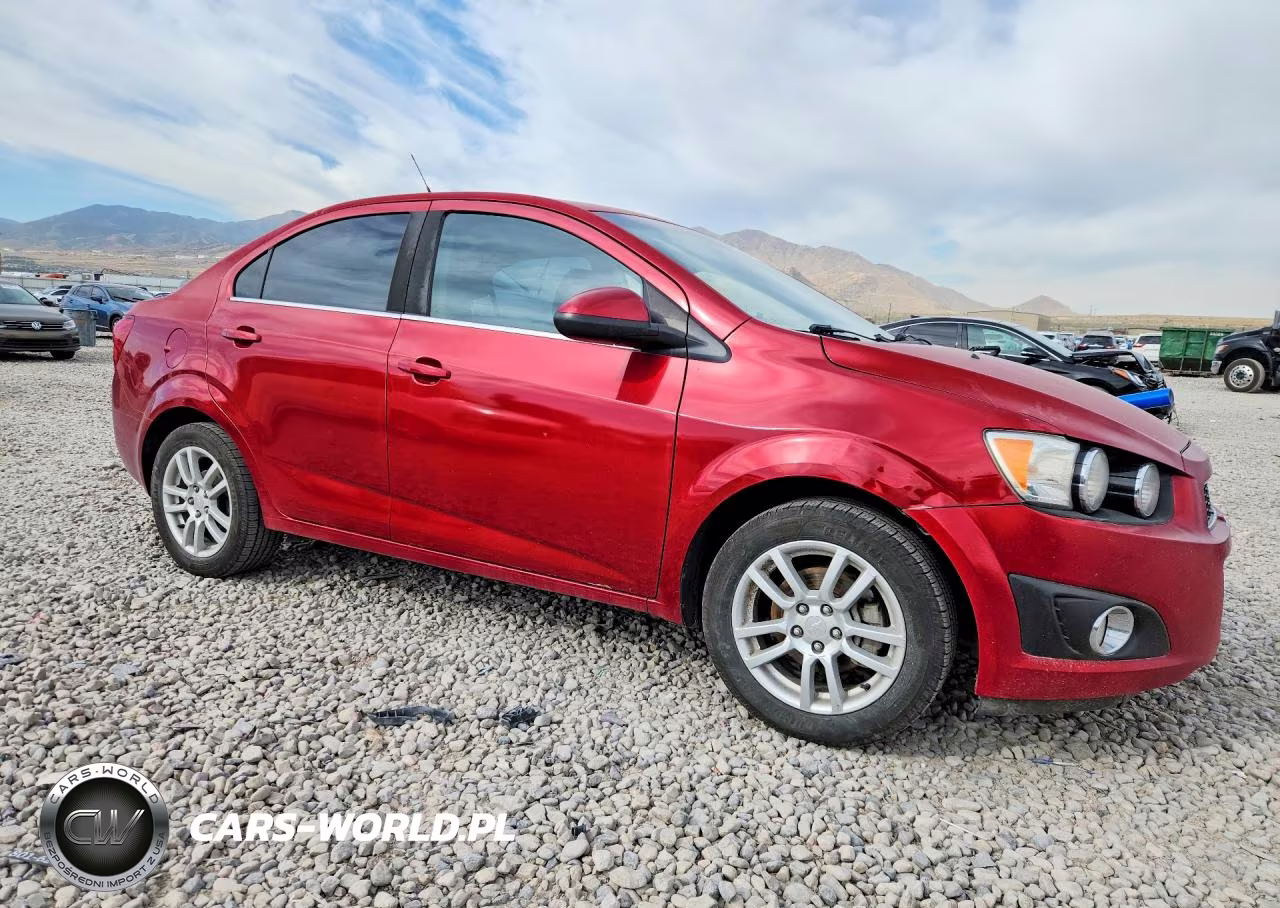 2013 Chevrolet Sonic Lt VIN:1G1JD5SH5D4146698 - 4