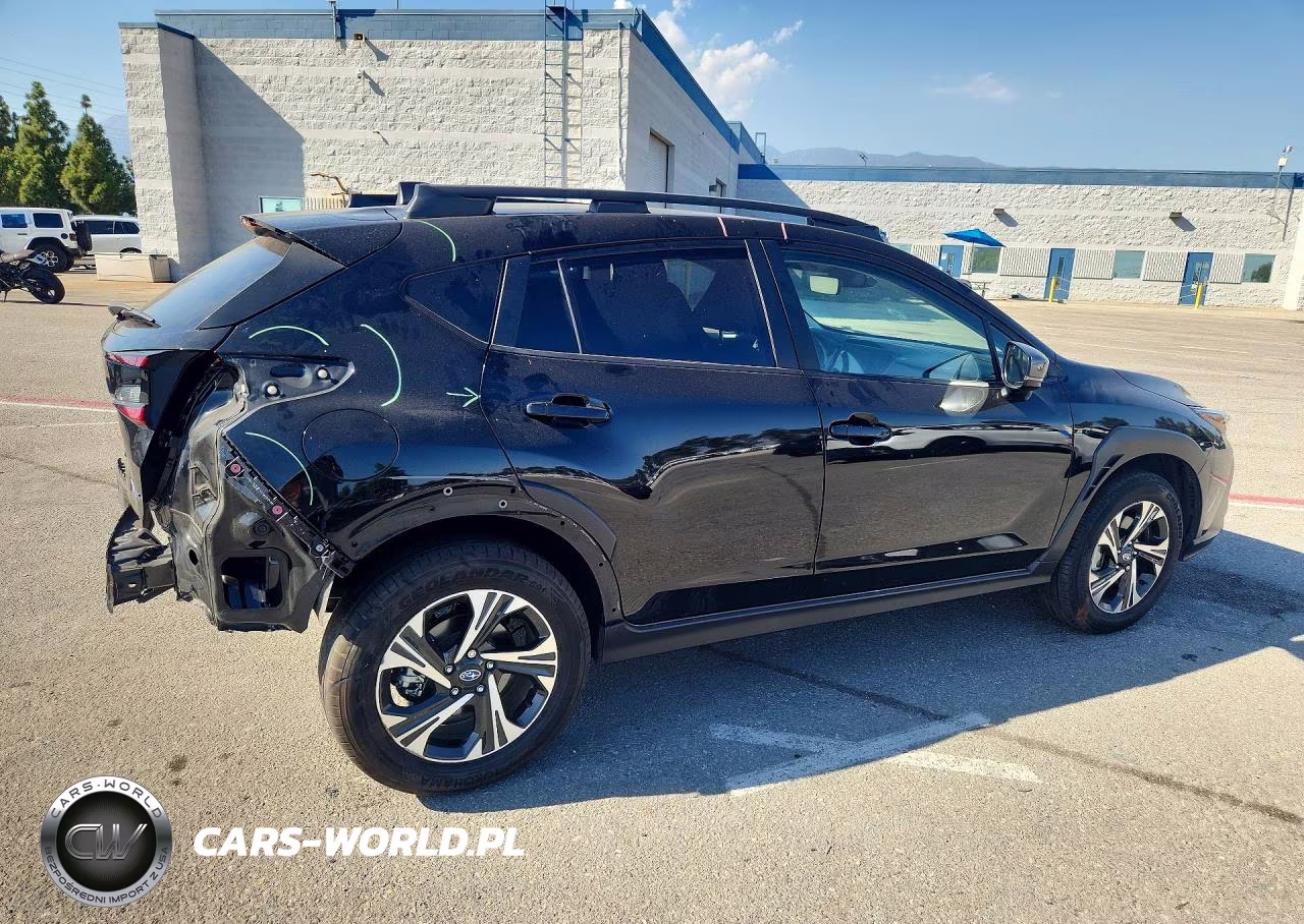 2024 Subaru Crosstrek Premium VIN:JF2GUADC4RH915463 - 3