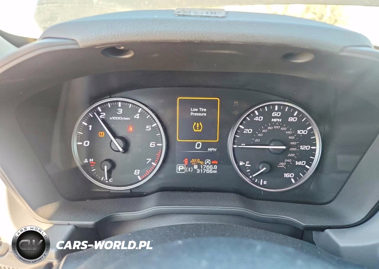 2024 Subaru Crosstrek Premium VIN:JF2GUADC4RH915463 - 9