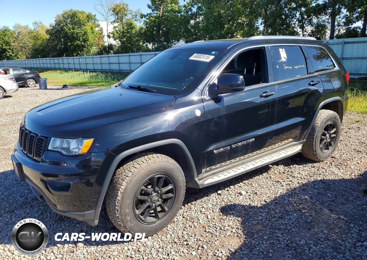 2019 Jeep Grand Cherokee Laredo